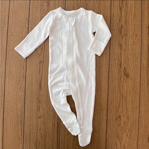 - EUC Owlivia organic footie